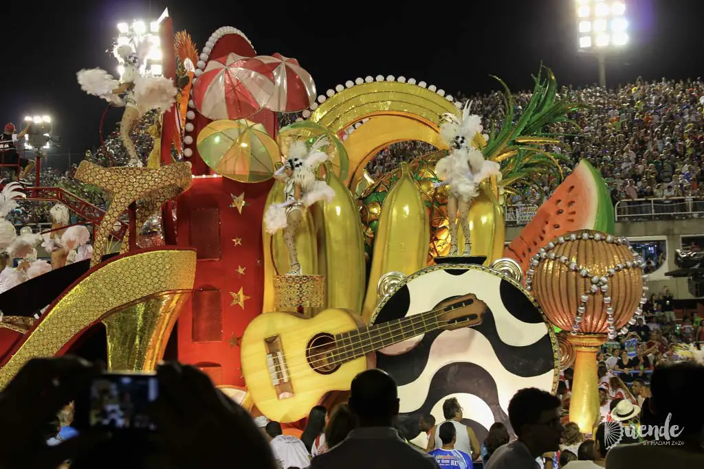Rio Carnival 2011 - Copacabana themed float
