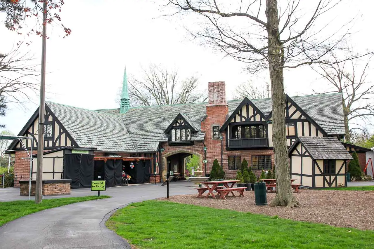 Photo of Tudor Revival style carriage house