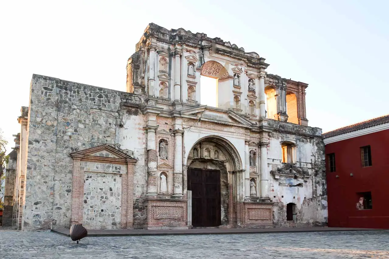 Exploring Stunning Colonial Ruins in Antigua, Guatemala