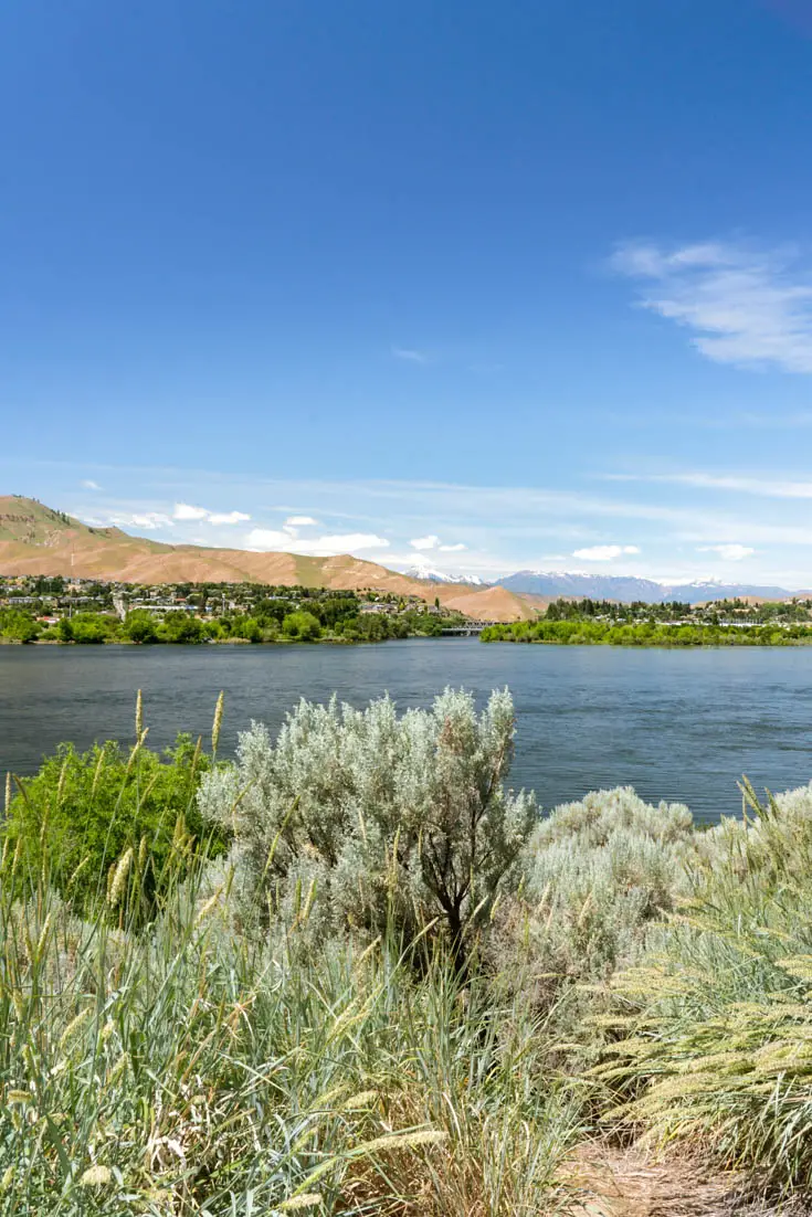 Views of the confluence of the Wenatchee and Columbia Rivers with Cascade mountain range in background