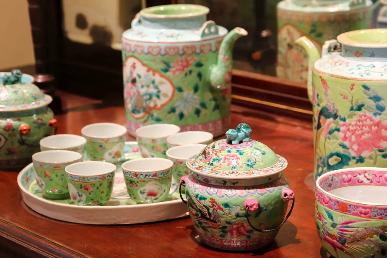 Green and pink porcelain tea set from the Peranakan Museum, Singapore