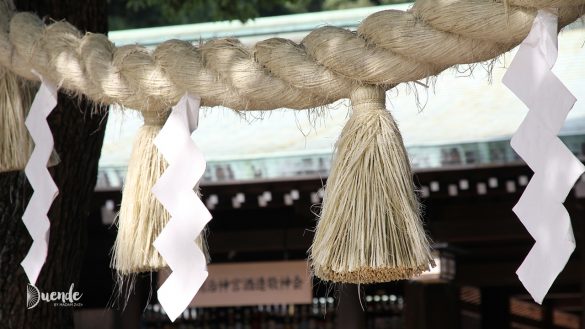 Shide and Shimenawa