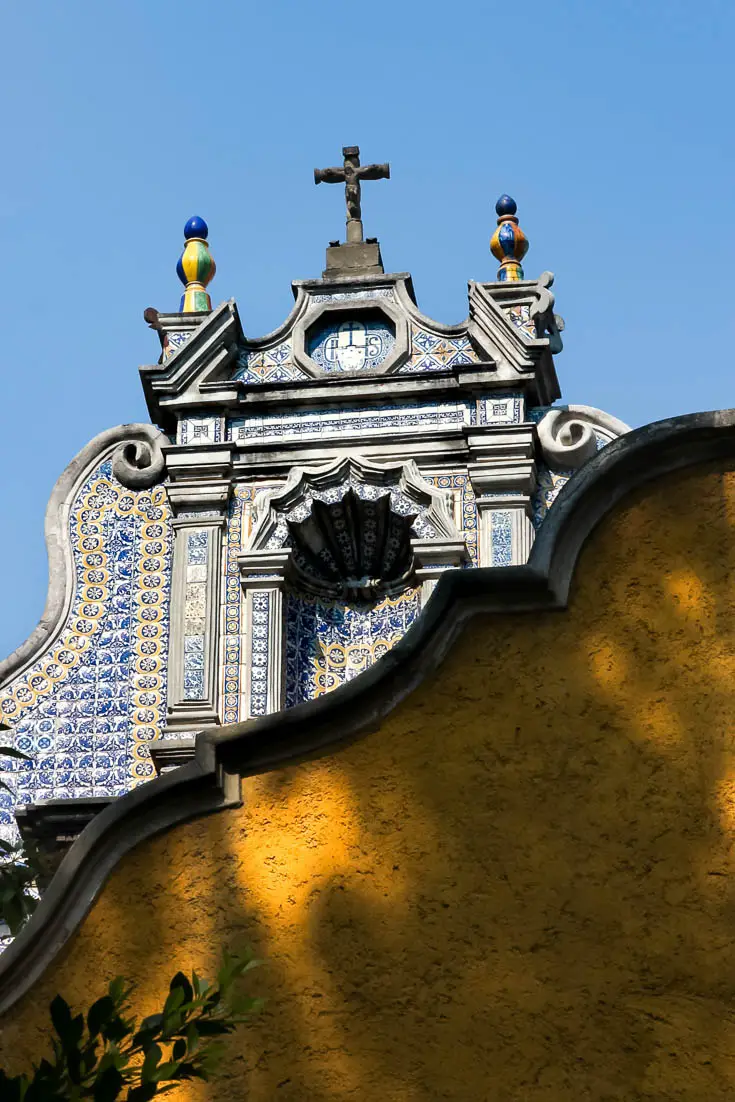 Baroque architectural details of Mexico City