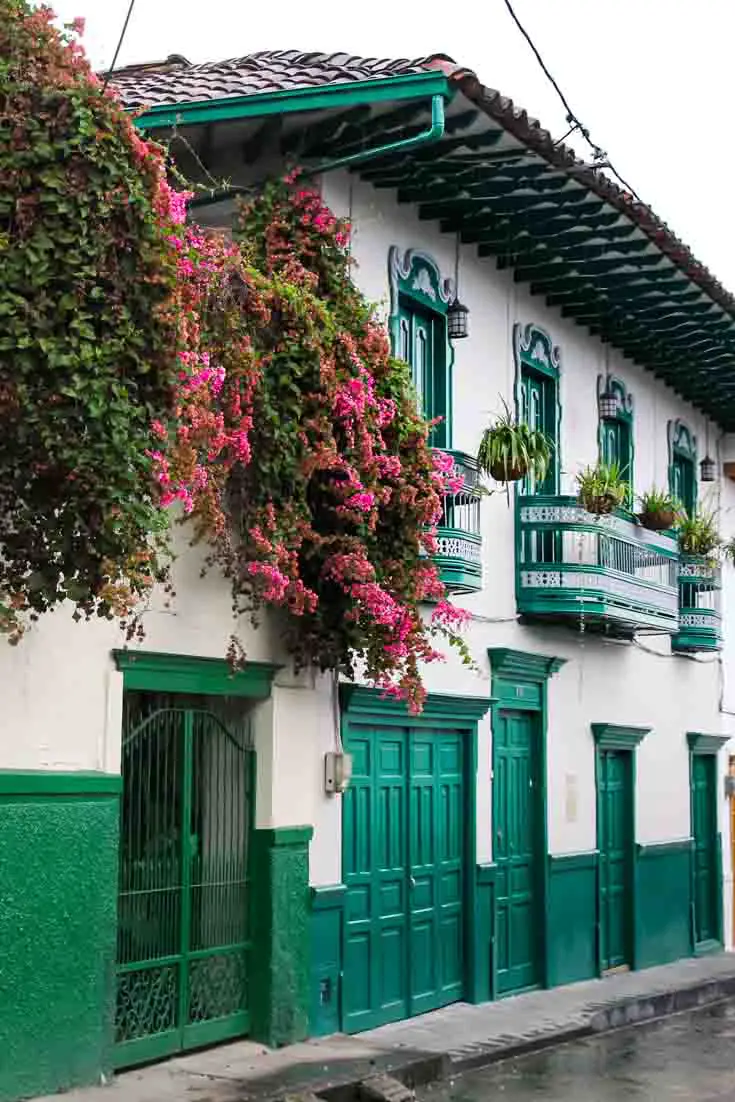 Colourful buildings and flower-filled streetscapes in Salamina