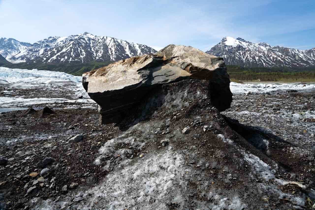 Glacial erratic