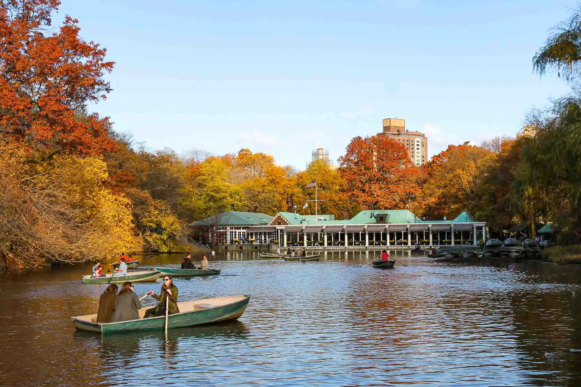 Fall colour at Central Park Boathouse